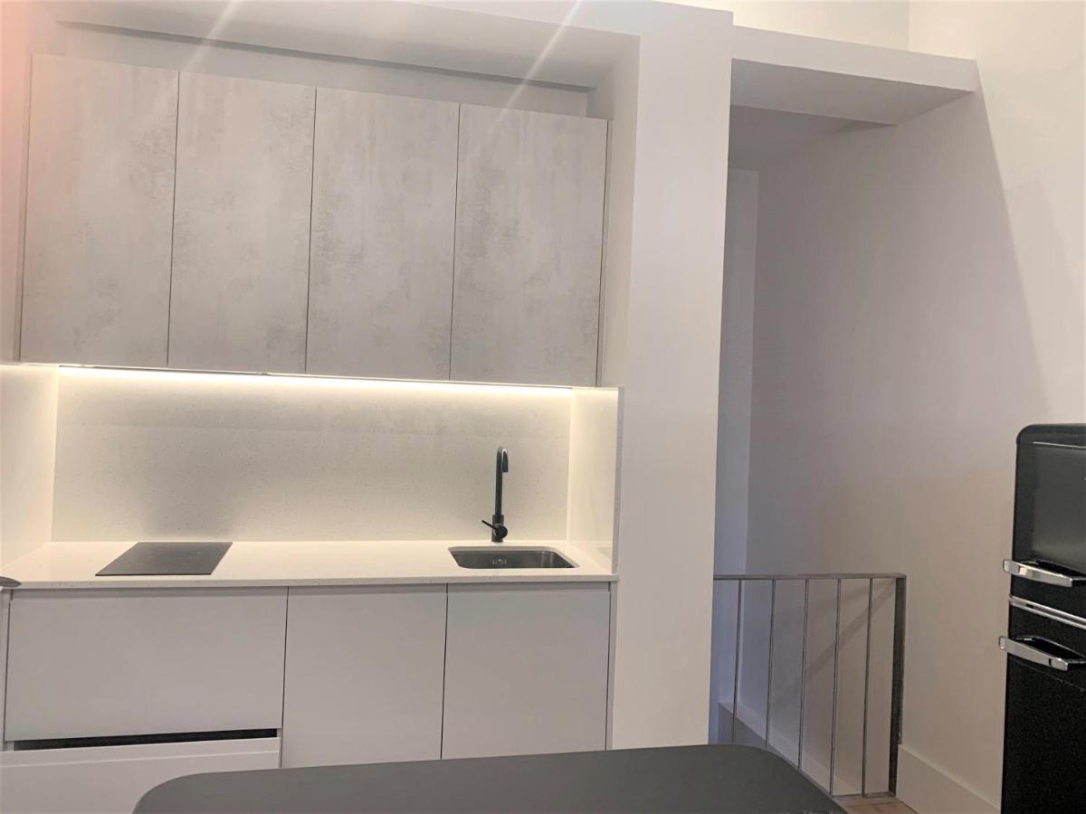 Apartamento Duplex Planta Baja Con Aparcamiento Gratuito En Palacio De Mijares Llanes Exterior foto