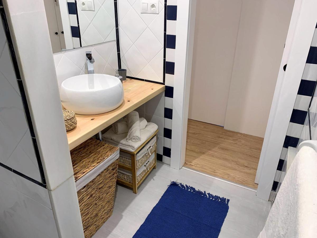 Apartamento Duplex Planta Baja Con Aparcamiento Gratuito En Palacio De Mijares Llanes Exterior foto