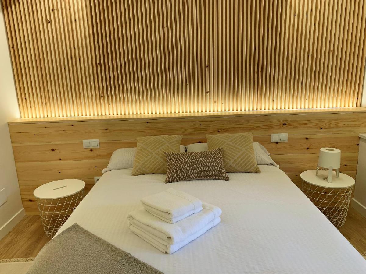 Apartamento Duplex Planta Baja Con Aparcamiento Gratuito En Palacio De Mijares Llanes Exterior foto